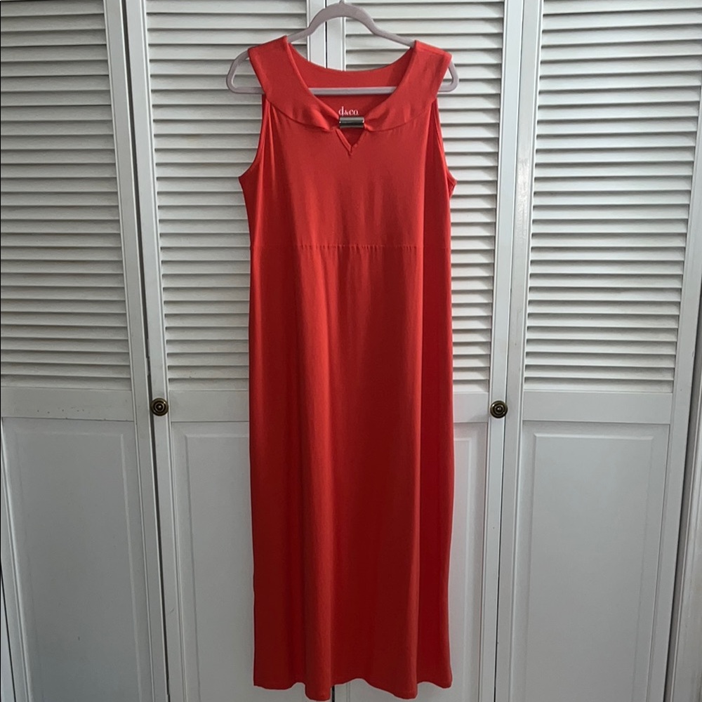 NWOT D&Co sleeveless maxi dress
